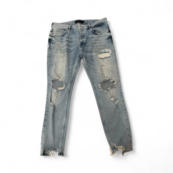 Distressed Light Blue Jeans from Zara - Picture 1 of 3